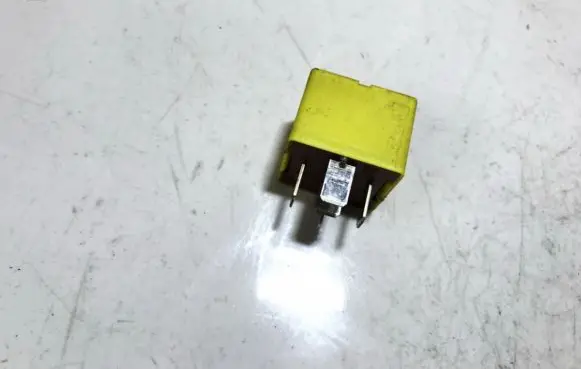 Renault Laguna II Other relay 7700844253