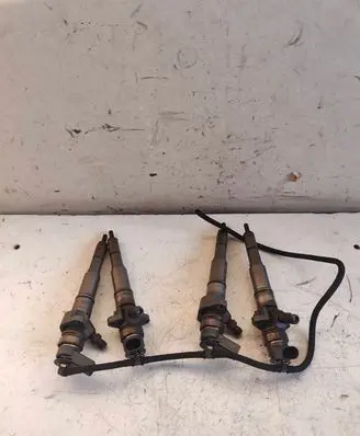 BMW 1 E81 E87 Fuel injectors set 044510209