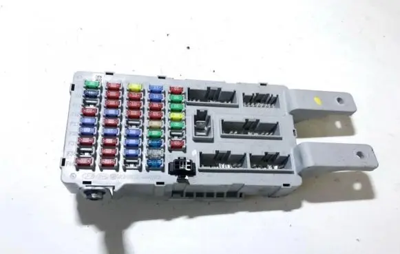Hyundai Santa Fe Fuse box set 919502b400 91950-2b400