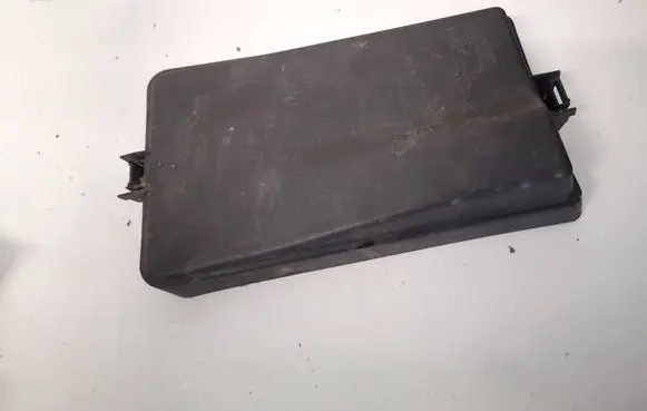 Volkswagen ID.3 Fuse box cover 5WA937132A