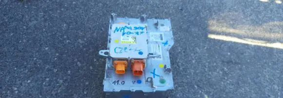 Peugeot 208 II Voltage converter inverter 9839186480