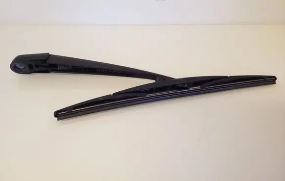 Subaru Outback (BS) Rear wiper blade arm 35610 06223