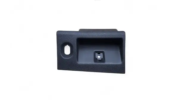 Chevrolet Suburban Tailgate trim 23477968