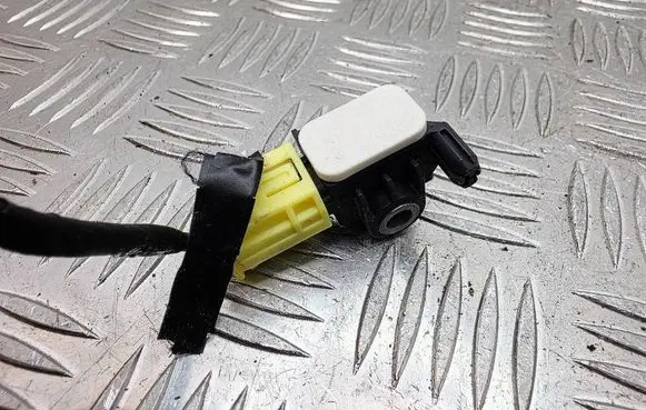 Mitsubishi ASX Airbag deployment crash/impact sensor 8651A117