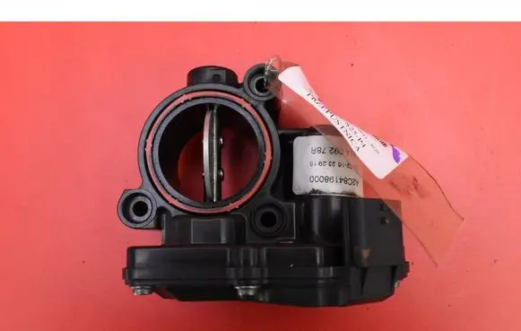 Nissan X-Trail T32 Throttle body valve H8201374868