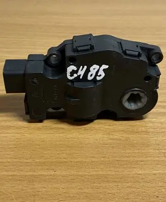 BMW X6 E71 A/C air flow flap actuator/motor EFB436 C485