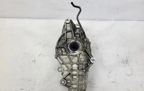 Alfa Romeo Giulia Rear differential M0110636