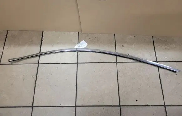 Front door glass trim molding