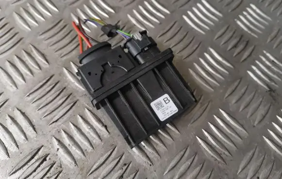 Volkswagen PASSAT B8 Other control units/modules 7N0941329 0444050137