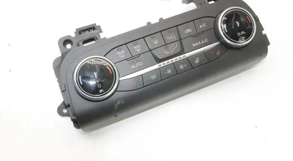 Ford Kuga III Interior fan control switch NJ6T18C612HB