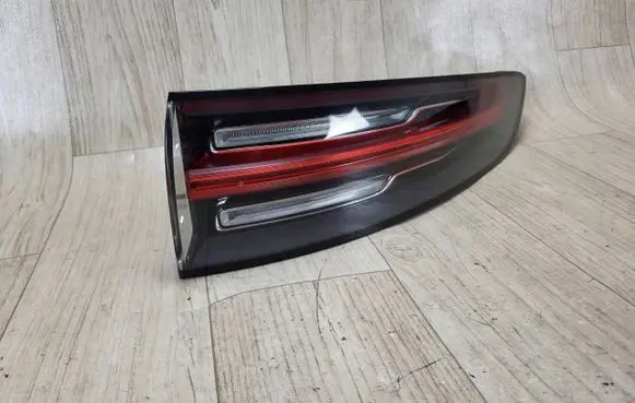 Porsche Cayenne (9Y0 9Y3) Rear/tail lights 9Y0945096H