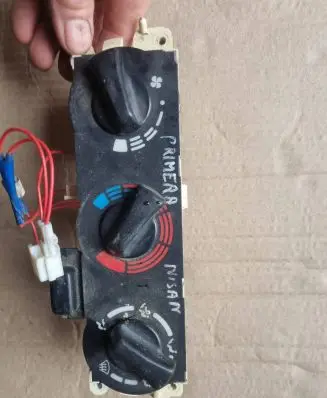 Nissan Primera Climate control unit PRMEAA