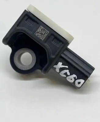 Volvo XC60 Airbag deployment crash/impact sensor 31334336 C83HA 121123