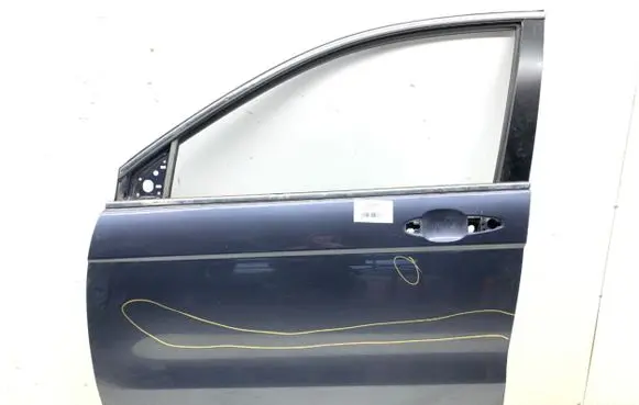 Honda CR-V Front door