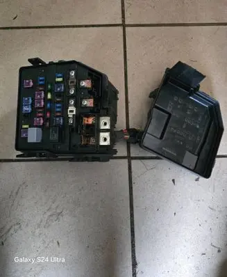 Honda CR-V Fuse box set 008541070905