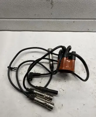 Volkswagen Golf III Spark distributor 0221122031