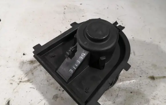 Volkswagen New Beetle Heater fan/blower H35657880E