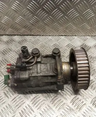 Toyota Previa (XR30, XR40) II Fuel injection high pressure pump 2210027010 11F043795 09730000188