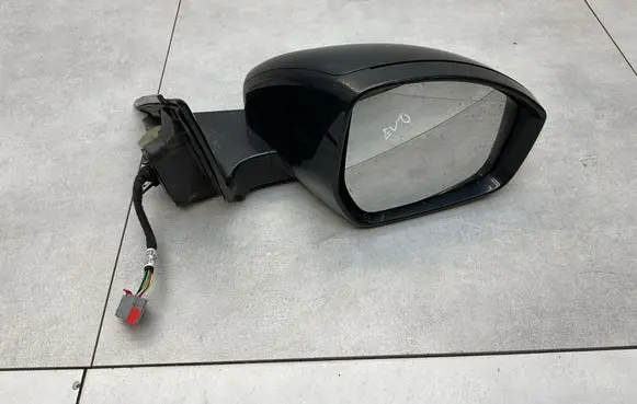 Land Rover Range Rover Evoque L538 Front door electric wing mirror 