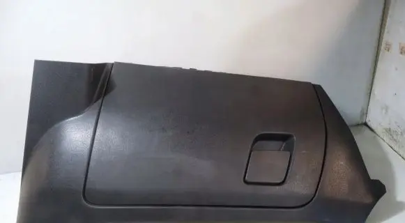 Opel Combo D Glove box