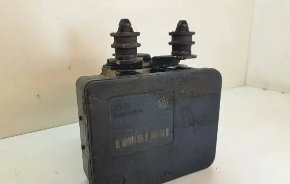 Audi A6 S6 C5 4B ABS Pump 1K0907379Q 1K0614517Q 10096003553