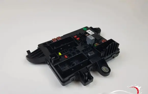 Opel Insignia A Alarm system siren 