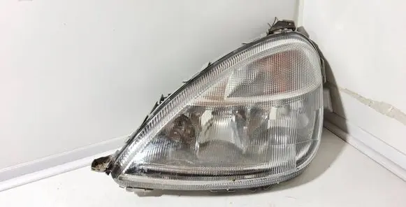 Mercedes-Benz A W168 Headlight/headlamp A1688200961 0301152211