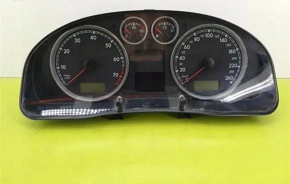 Volkswagen PASSAT B5.5 Speedometer (instrument cluster) 88311245