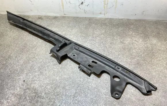 BMW 5 G30 G31 G38 Fender end trim 7349605 74850613