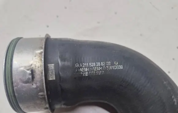 Intercooler hose/pipe