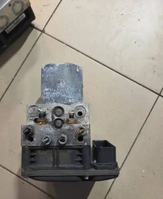BMW 5 F10 F11 ABS Pump 6797040 DSCF01ACC 6797042