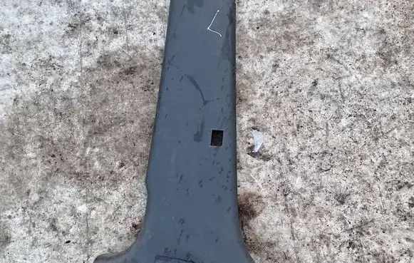 Volkswagen Touran I (B) pillar trim (top) 1T0867297D 1T0867297e