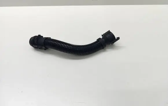 BMW 5 F10 F11 Breather hose/pipe 586509 58650910
