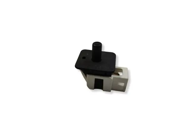 Mercedes-Benz E W211 Front door sensor coupe 2028209410