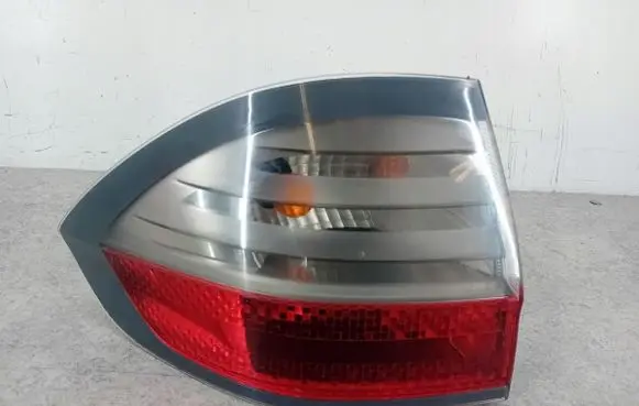 Ford S-MAX Rear/tail lights HELLA