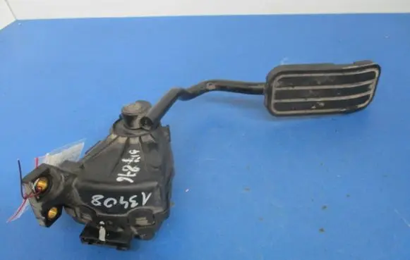 Seat Alhambra (Mk1) Accelerator throttle pedal