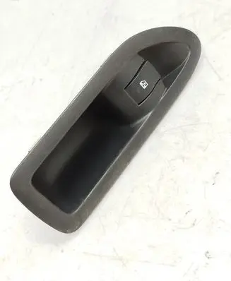 Renault Laguna II Electric window control switch 8200317494
