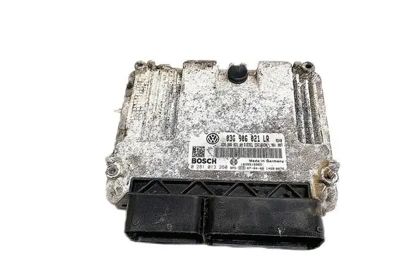 Volkswagen Touran I Engine control unit/module 03G906021LR