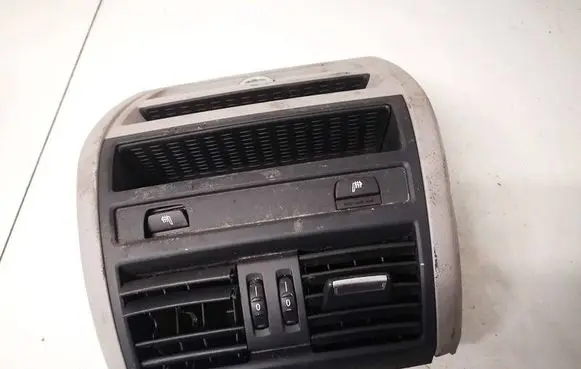 BMW 5 F10 F11 Dash center air vent grill 51169206664