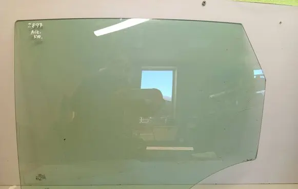 Audi Q5 SQ5 Rear door window glass 