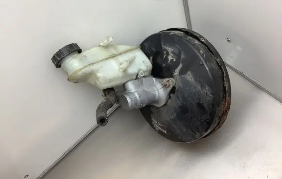 Toyota Yaris Brake booster 472000D191 03775271324