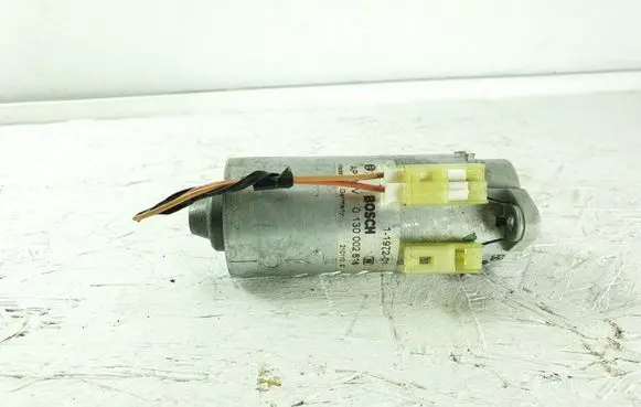 Land Rover Range Rover Sport L494 Seat adjustment motor 0130002616