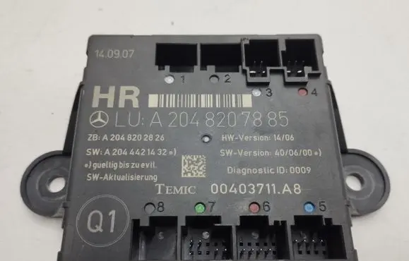 Mercedes-Benz C W204 Door control unit/module A2048207885