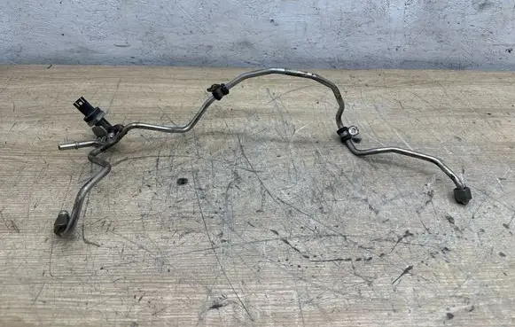 BMW 7 F01 F02 F03 F04 Fuel line pipe 8649966 12056010