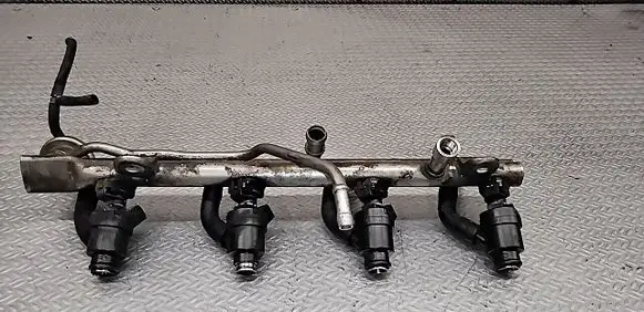 BMW 3 E46 Fuel injectors set 03768FA