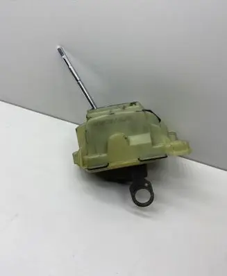 Mercedes-Benz E W211 Gear shifter/selector A2112673124
