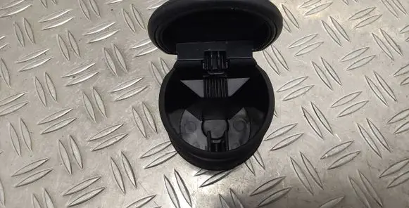 Ashtray (front)