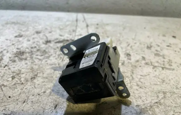 Toyota Corolla Verso AR10 Ignition lock ETC004LPD0290 D9934722313 M0ZRT24KTY