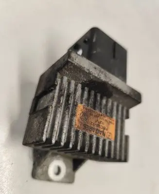 Citroen C8 Glow plug pre-heat relay 9663824880