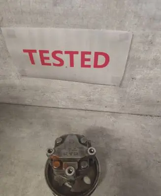 Audi A4 S4 B7 8E 8H Power steering pump 145153